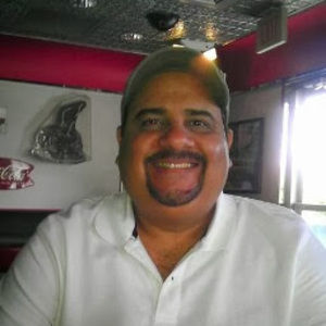 Meet your Posher, Manuel